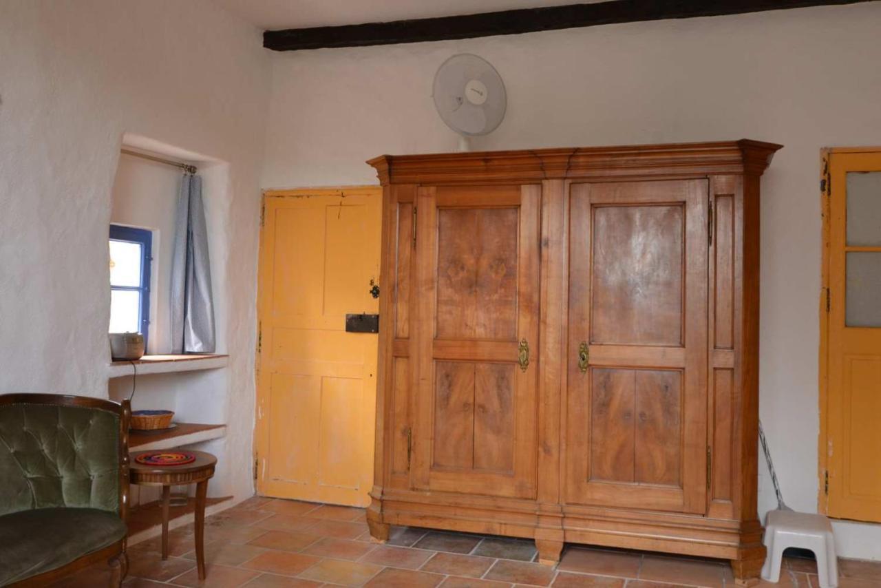 Studio De La Cheminee Et Studio De La Place Διαμέρισμα Sigonce Εξωτερικό φωτογραφία